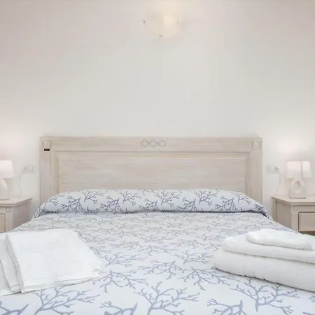 Guest house Boutique Baja Sardinia